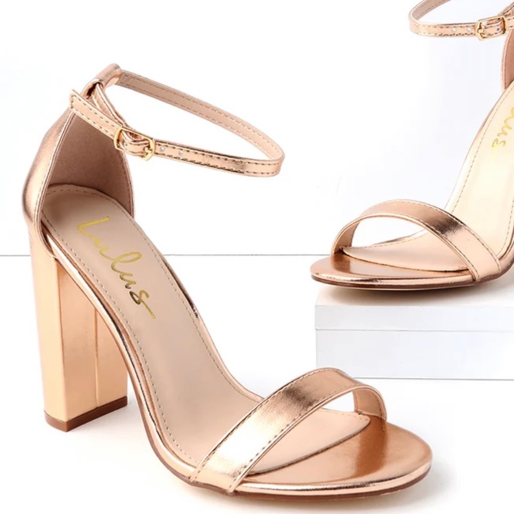 NWOT Lulu’s Taylor rose gold ankle strap heels